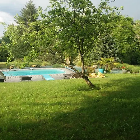 Bed and Breakfast Le Clau Des Cerisiers Chambres Hotes *