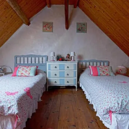 Bed and Breakfast Le Clau Des Cerisiers Chambres Hotes Beleymas