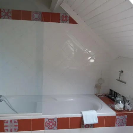 Bed and Breakfast Le Clau Des Cerisiers Chambres Hotes *